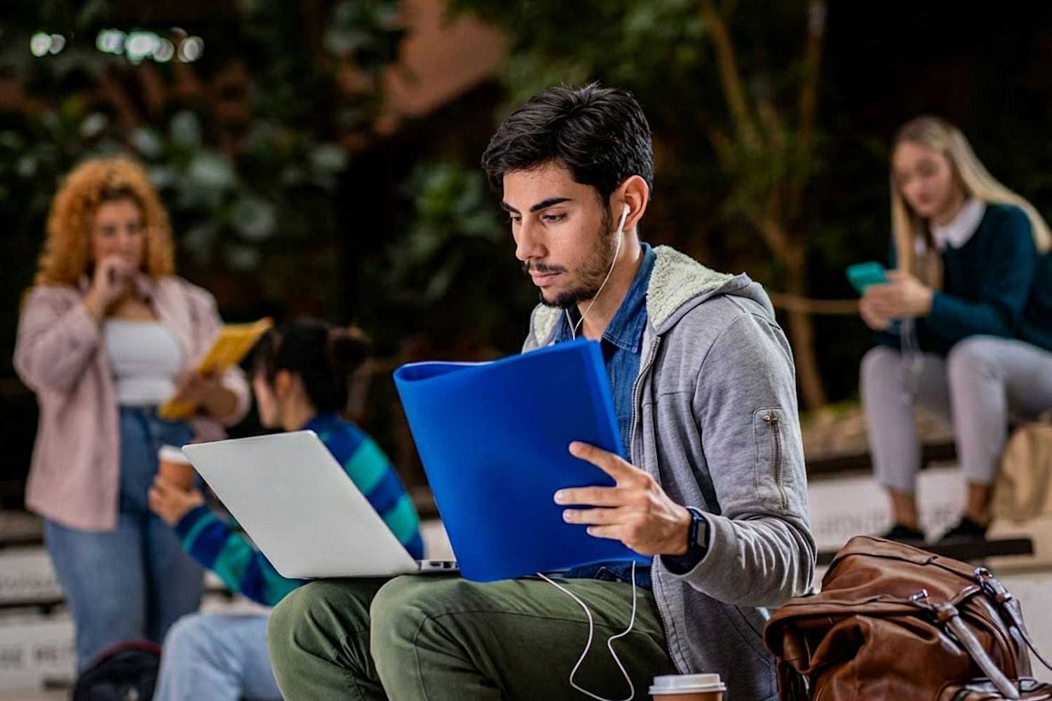 Almanca C1 okuma becerileri – akademik ve teorik metin okuma